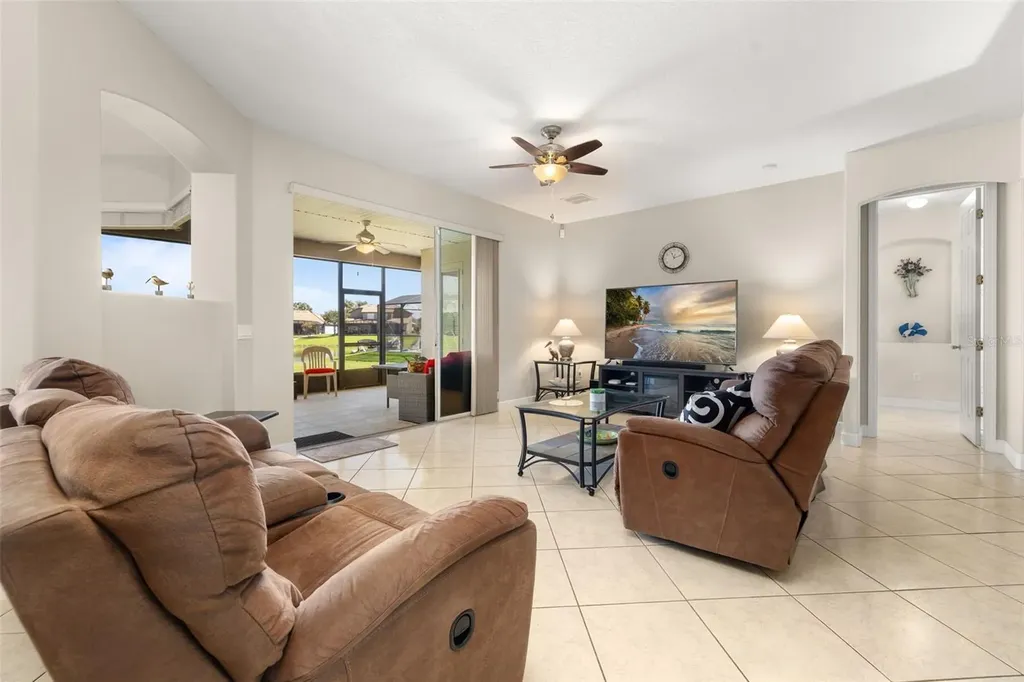 2631 Captains Court Kissimmee FL 34746