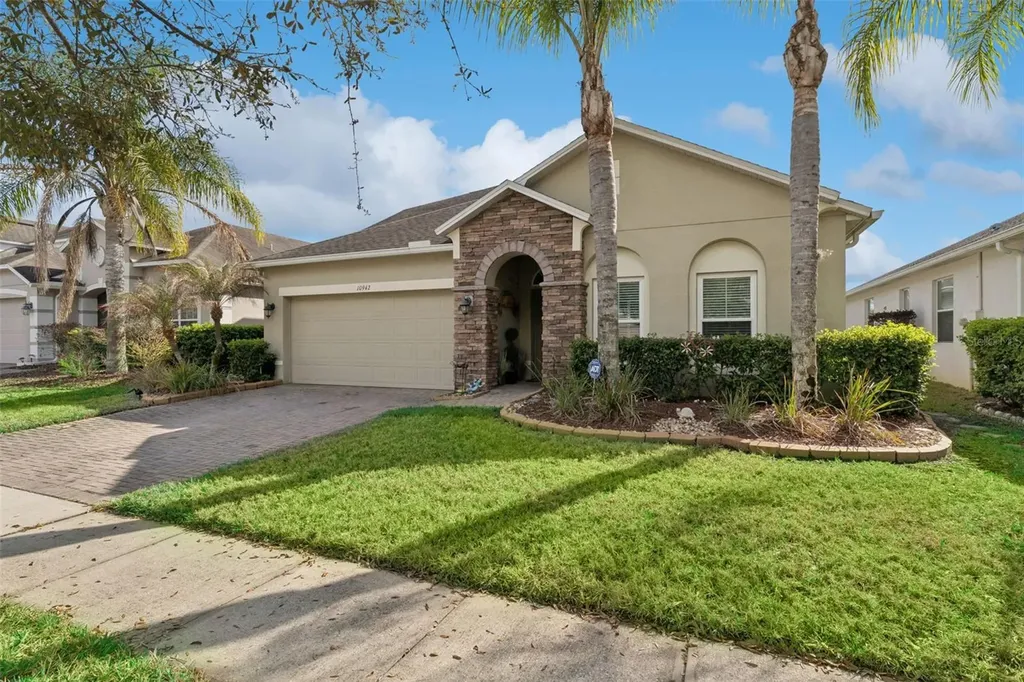 10942 High Bush Court Orlando FL 32825