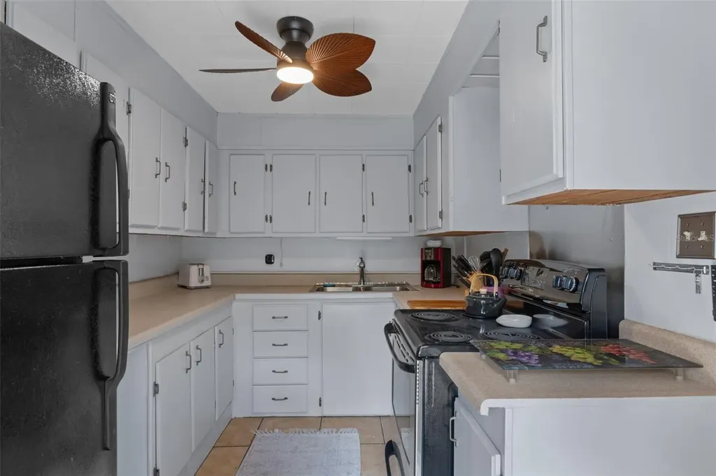 2901 S Pine Ridge Avenue Homosassa FL 34448