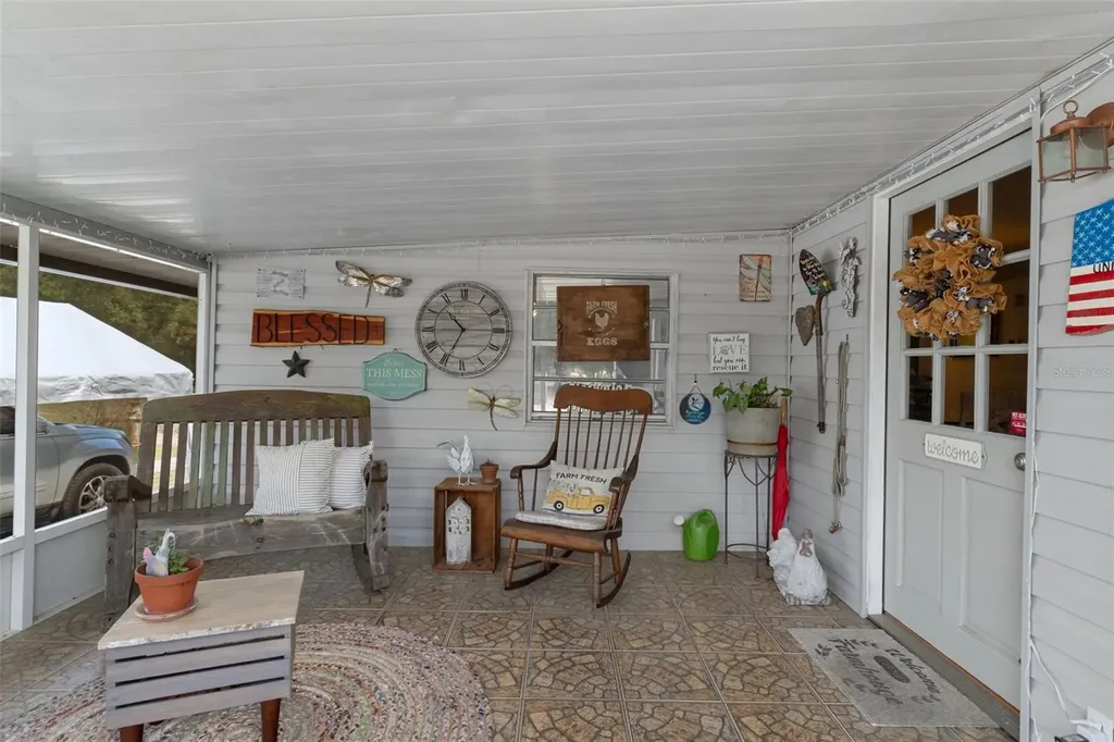 2901 S Pine Ridge Avenue Homosassa FL 34448
