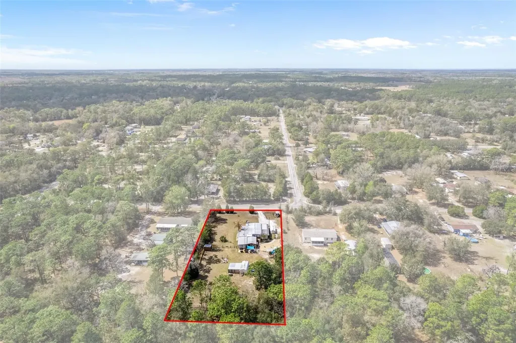 2901 S Pine Ridge Avenue Homosassa FL 34448