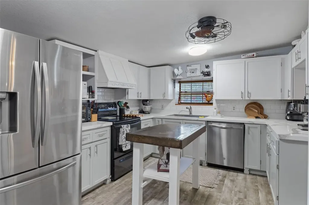 2901 S Pine Ridge Avenue Homosassa FL 34448