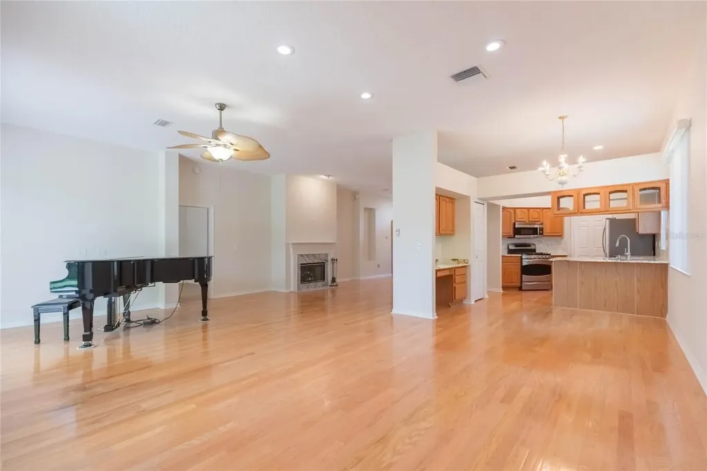 17746 Nathans Drive Tampa FL 33647