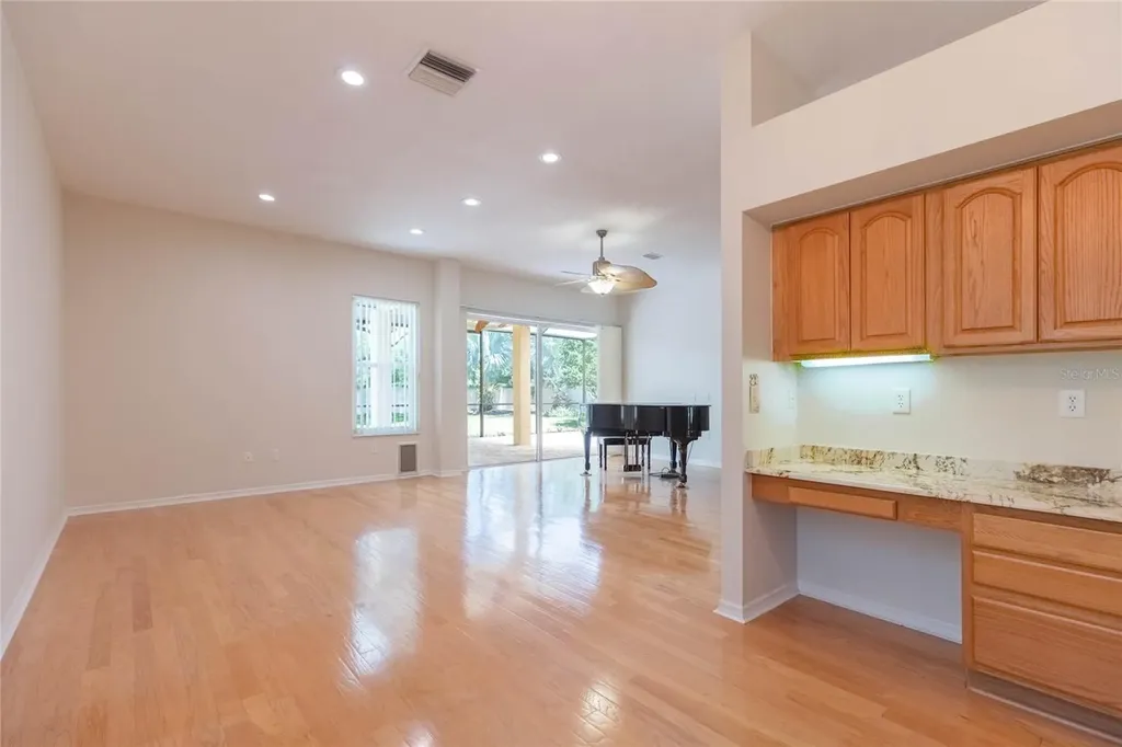 17746 Nathans Drive Tampa FL 33647
