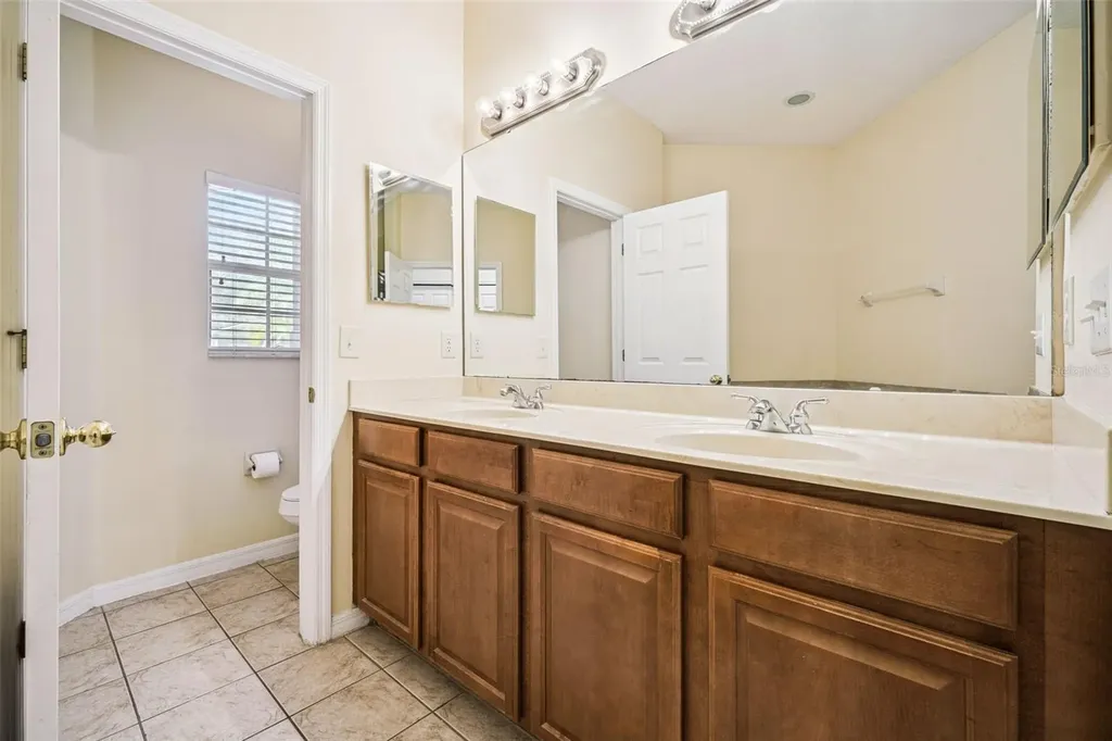952 Davenwood Court Ocoee FL 34761