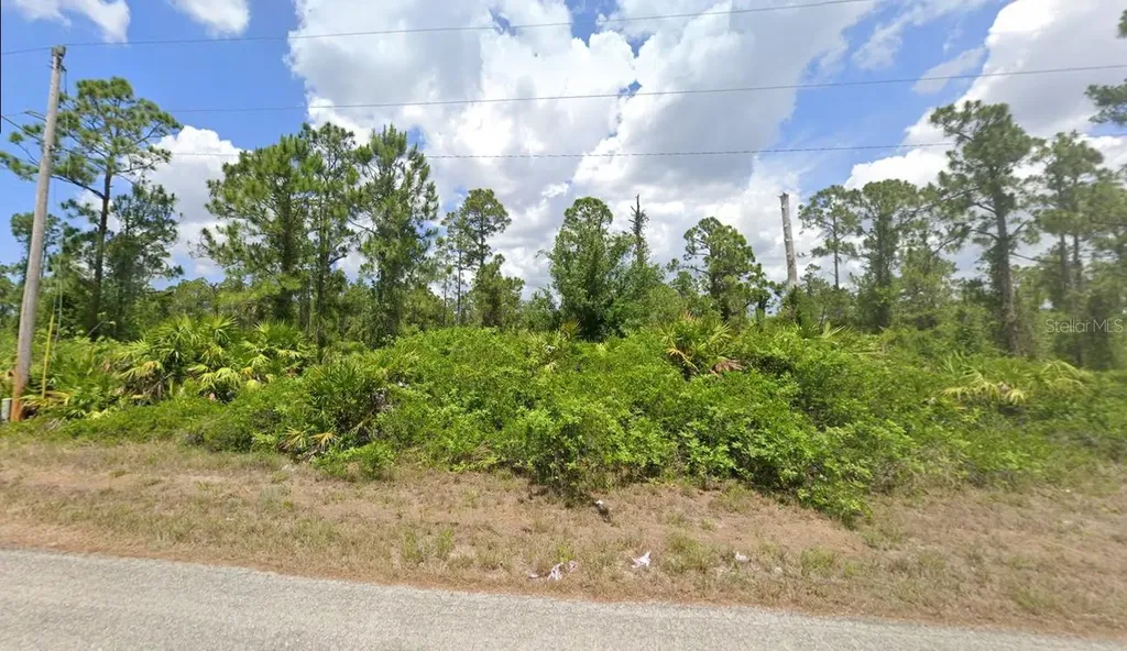 1049 Lilac Street E Lehigh Acres FL 33974