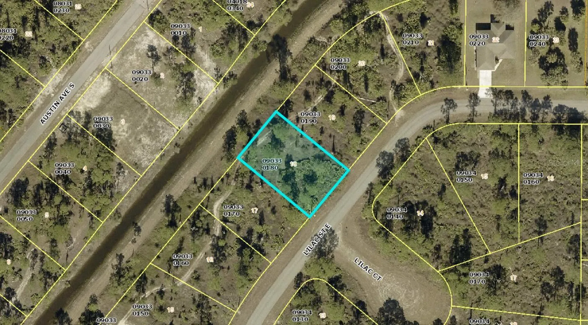 1049 Lilac Street E Lehigh Acres FL 33974