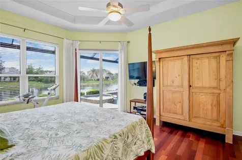 4980 Sabal Lake Circle Sarasota FL 34238