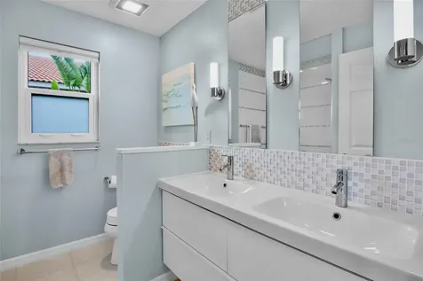 4980 Sabal Lake Circle Sarasota FL 34238