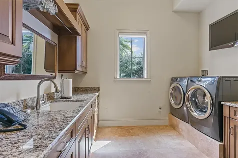 6142 Grosvenor Shore Drive Windermere FL 34786