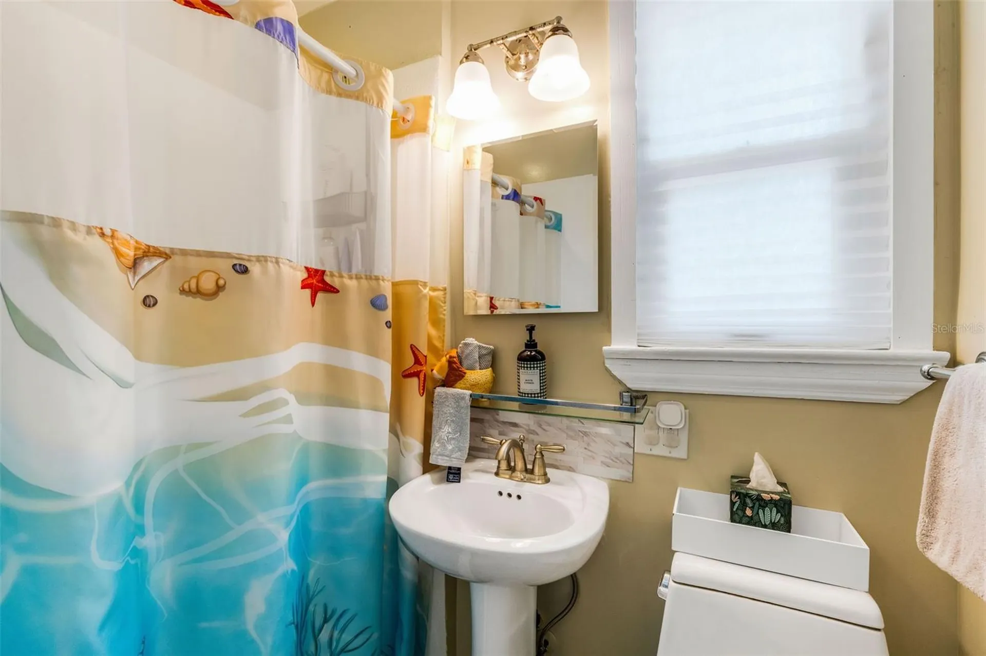 1608, 1610, 1612 11th Street W Bradenton FL 34205
