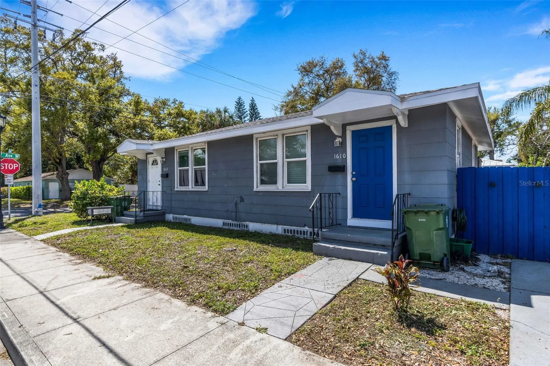 1608, 1610, 1612 11th Street W Bradenton FL 34205