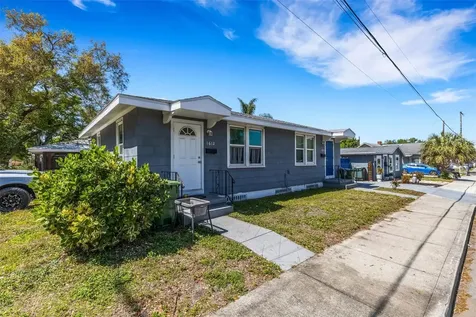 1608, 1610, 1612 11th Street W Bradenton FL 34205