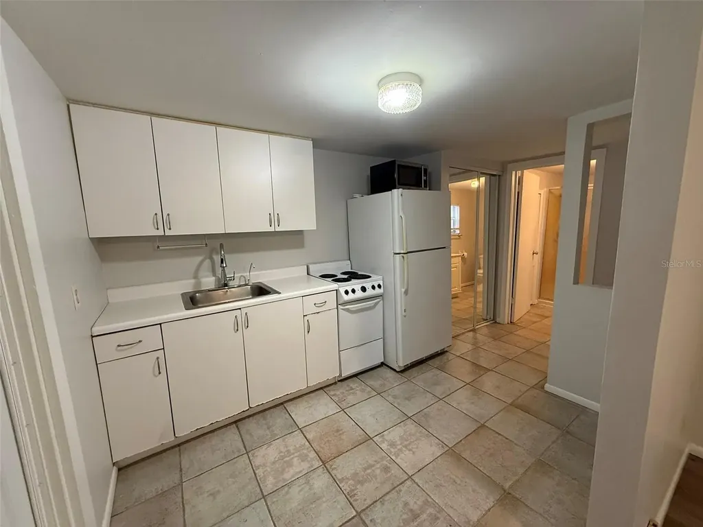 1233 Virginia Drive Orlando FL 32803