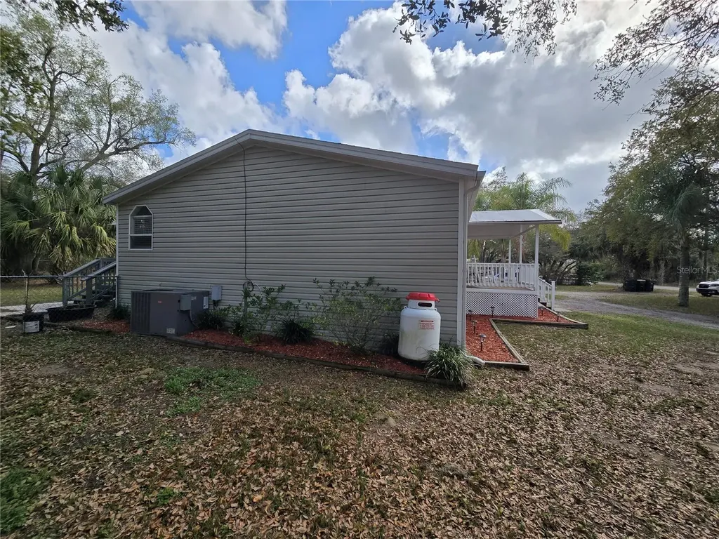 5304 Fairmont Road Lake Wales FL 33898