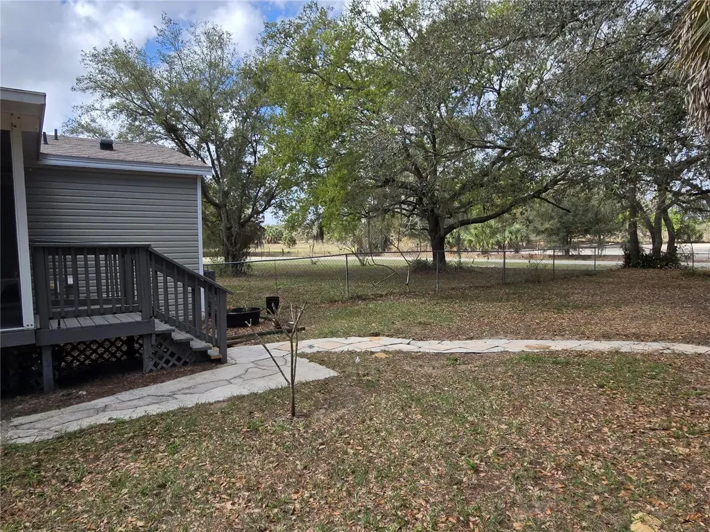 5304 Fairmont Road Lake Wales FL 33898