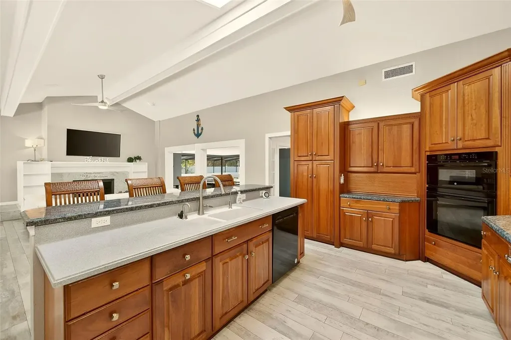 1725 Long Bow Lane Clearwater FL 33764
