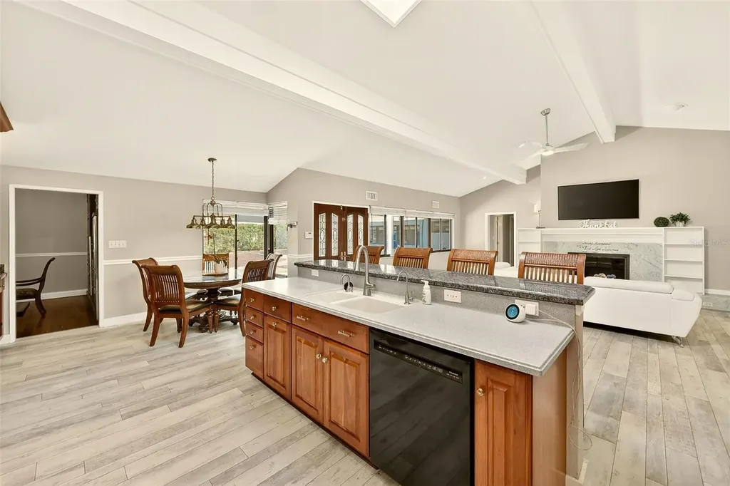 1725 Long Bow Lane Clearwater FL 33764