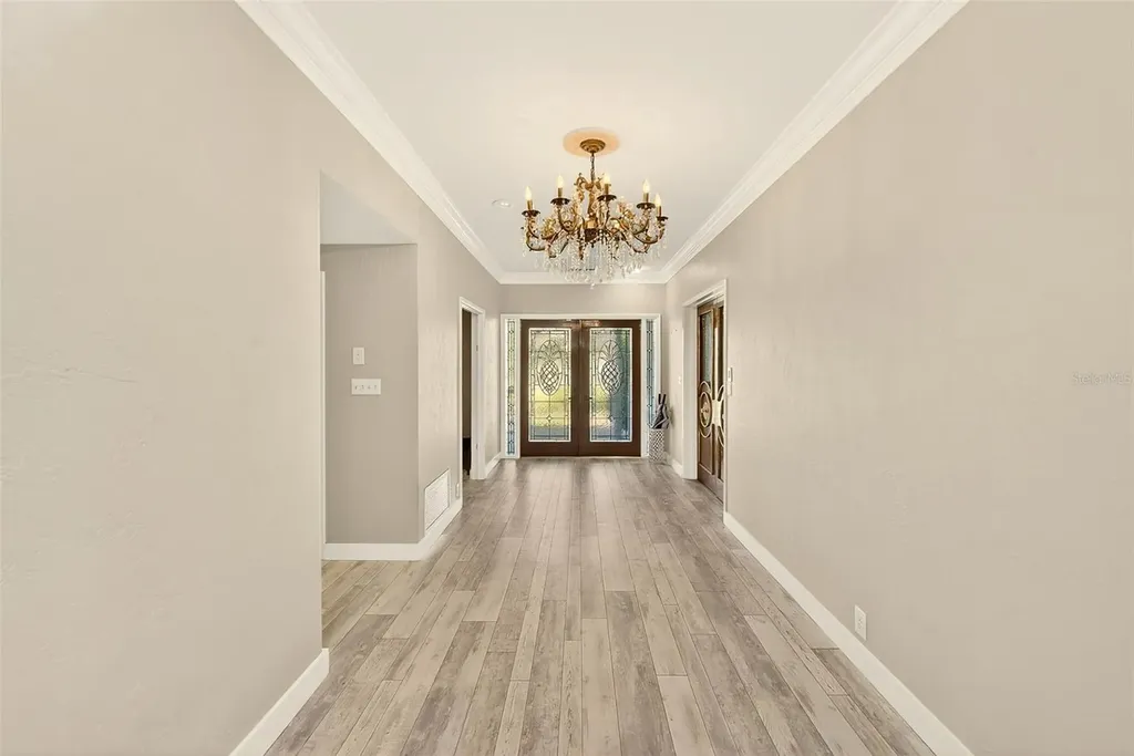 1725 Long Bow Lane Clearwater FL 33764