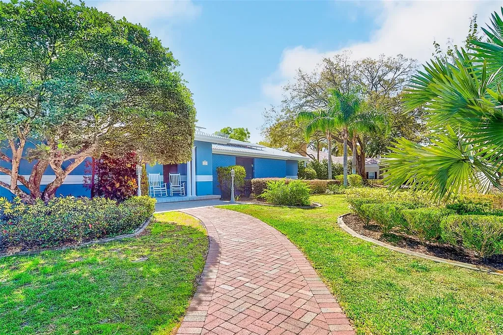 1725 Long Bow Lane Clearwater FL 33764