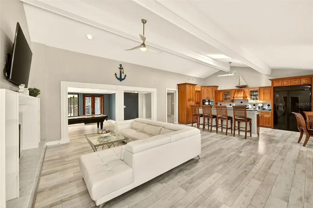 1725 Long Bow Lane Clearwater FL 33764