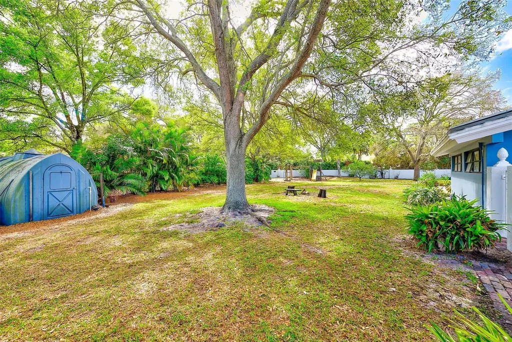 1725 Long Bow Lane Clearwater FL 33764