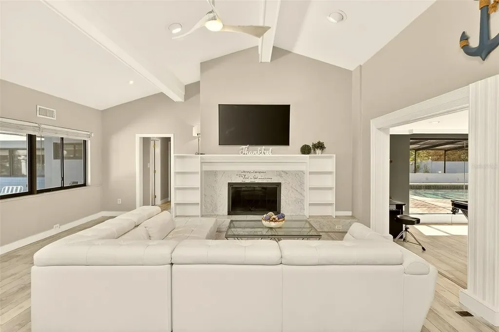 1725 Long Bow Lane Clearwater FL 33764