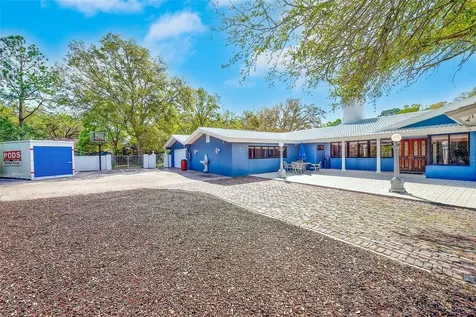 1725 Long Bow Lane Clearwater FL 33764