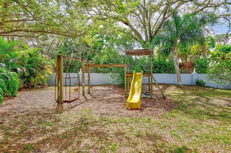 1725 Long Bow Lane Clearwater FL 33764