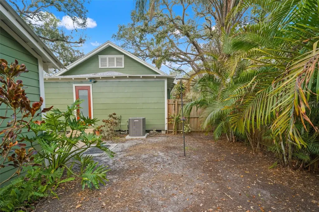 816 W Idlewild Avenue Tampa FL 33604
