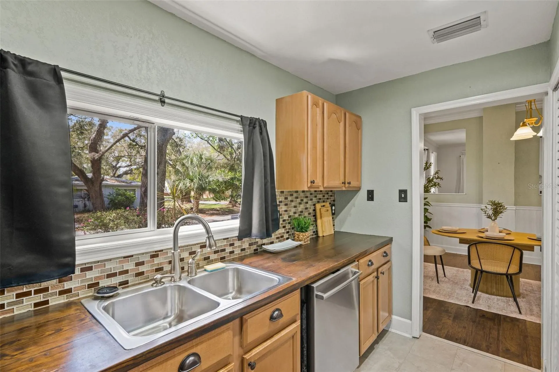 816 W Idlewild Avenue Tampa FL 33604