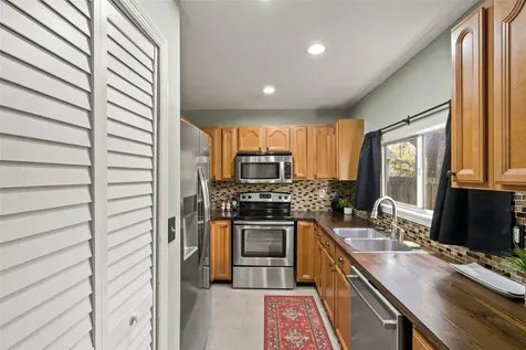 816 W Idlewild Avenue Tampa FL 33604