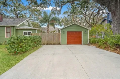 816 W Idlewild Avenue Tampa FL 33604