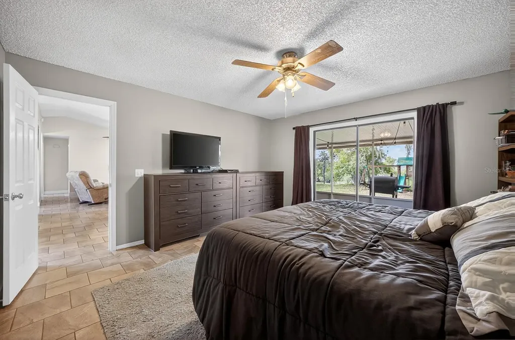 12584 Wedgefield Drive Grand Island FL 32735