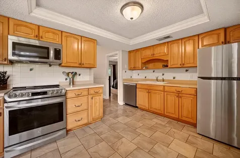 12584 Wedgefield Drive Grand Island FL 32735