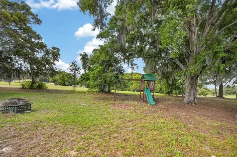 12584 Wedgefield Drive Grand Island FL 32735
