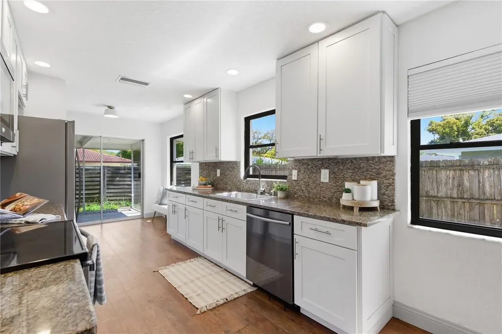 1001 Willowbranch Avenue Clearwater FL 33764