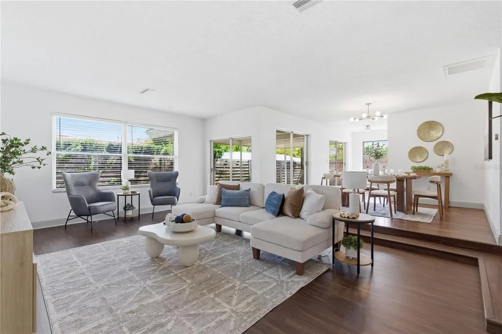 1001 Willowbranch Avenue Clearwater FL 33764