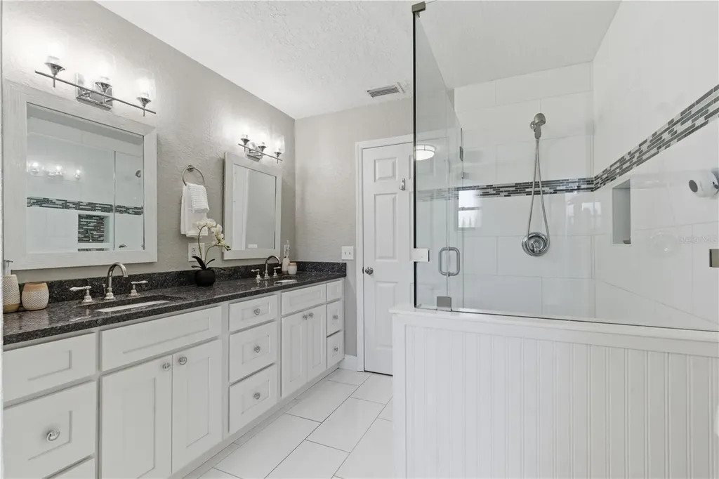 1001 Willowbranch Avenue Clearwater FL 33764