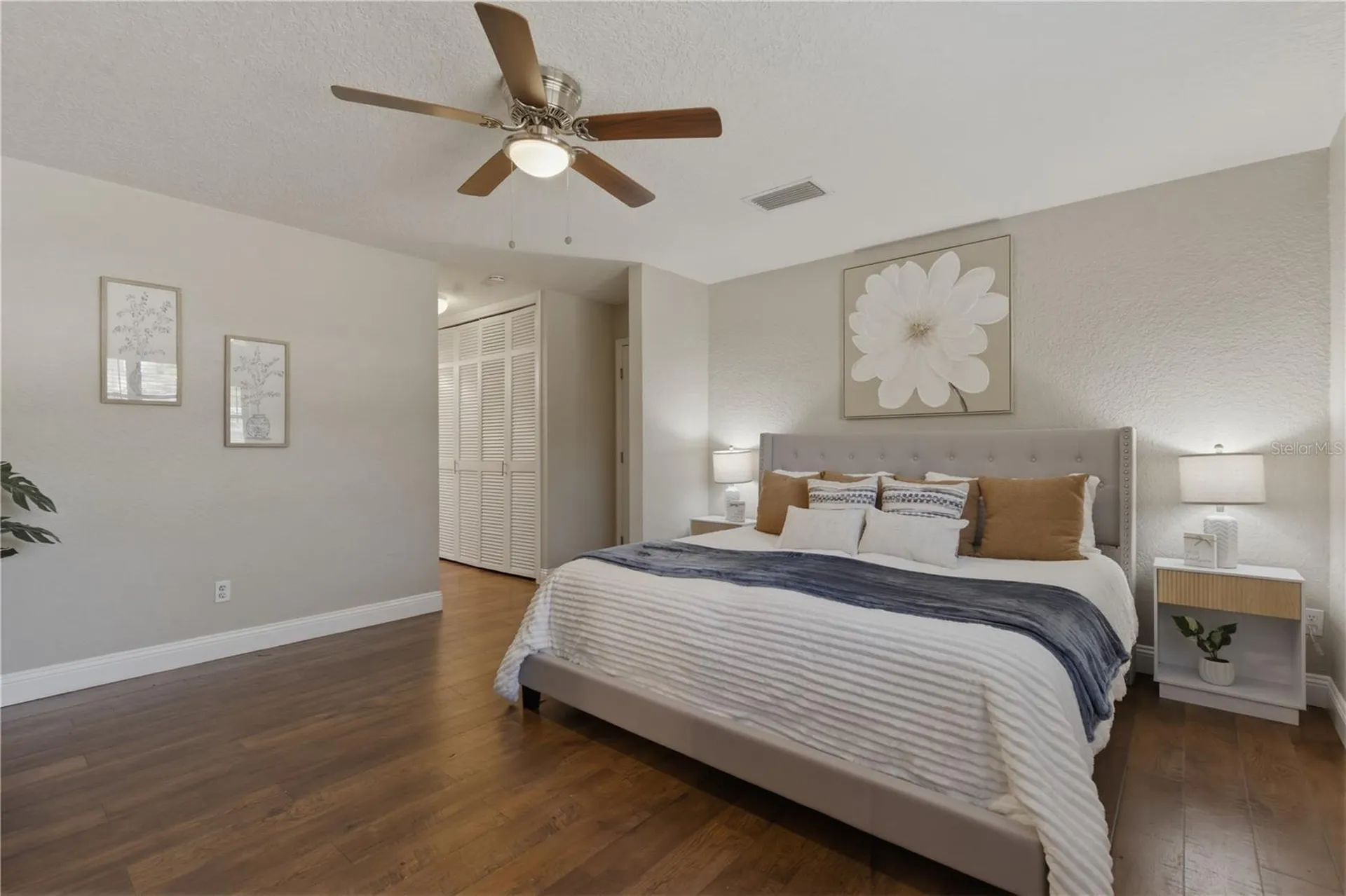 1001 Willowbranch Avenue Clearwater FL 33764