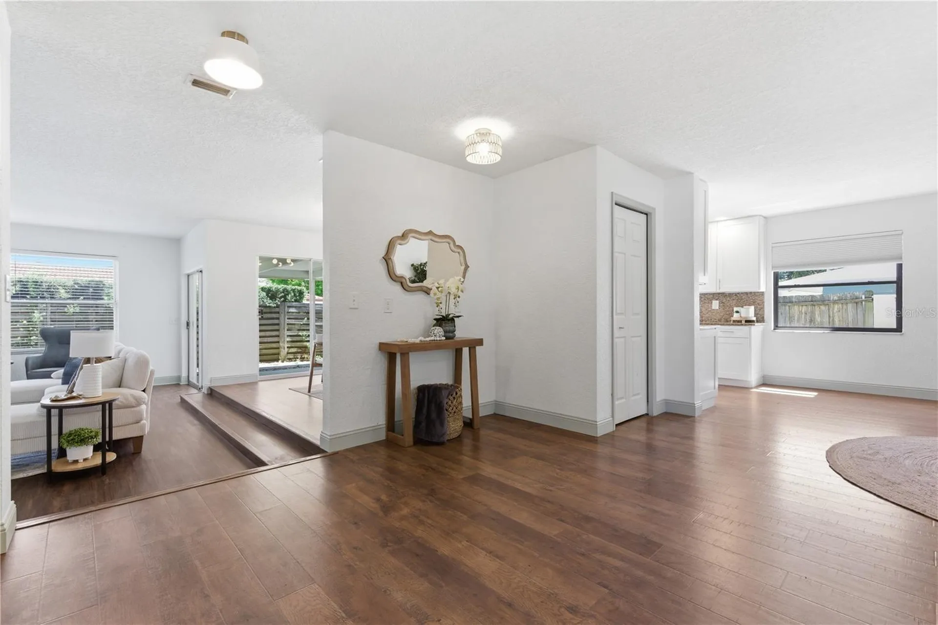 1001 Willowbranch Avenue Clearwater FL 33764