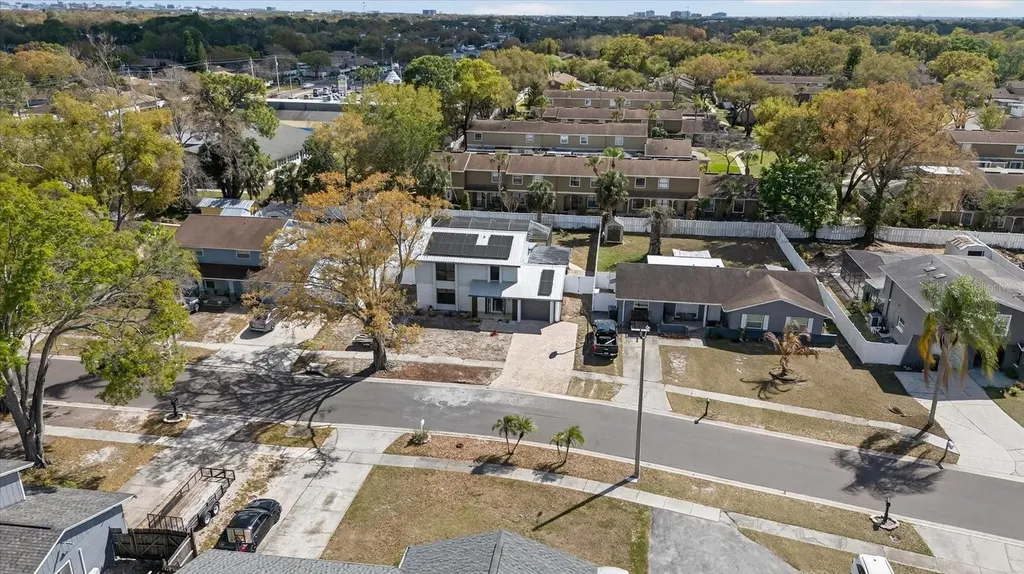 7608 Palmbrook Drive Tampa FL 33615