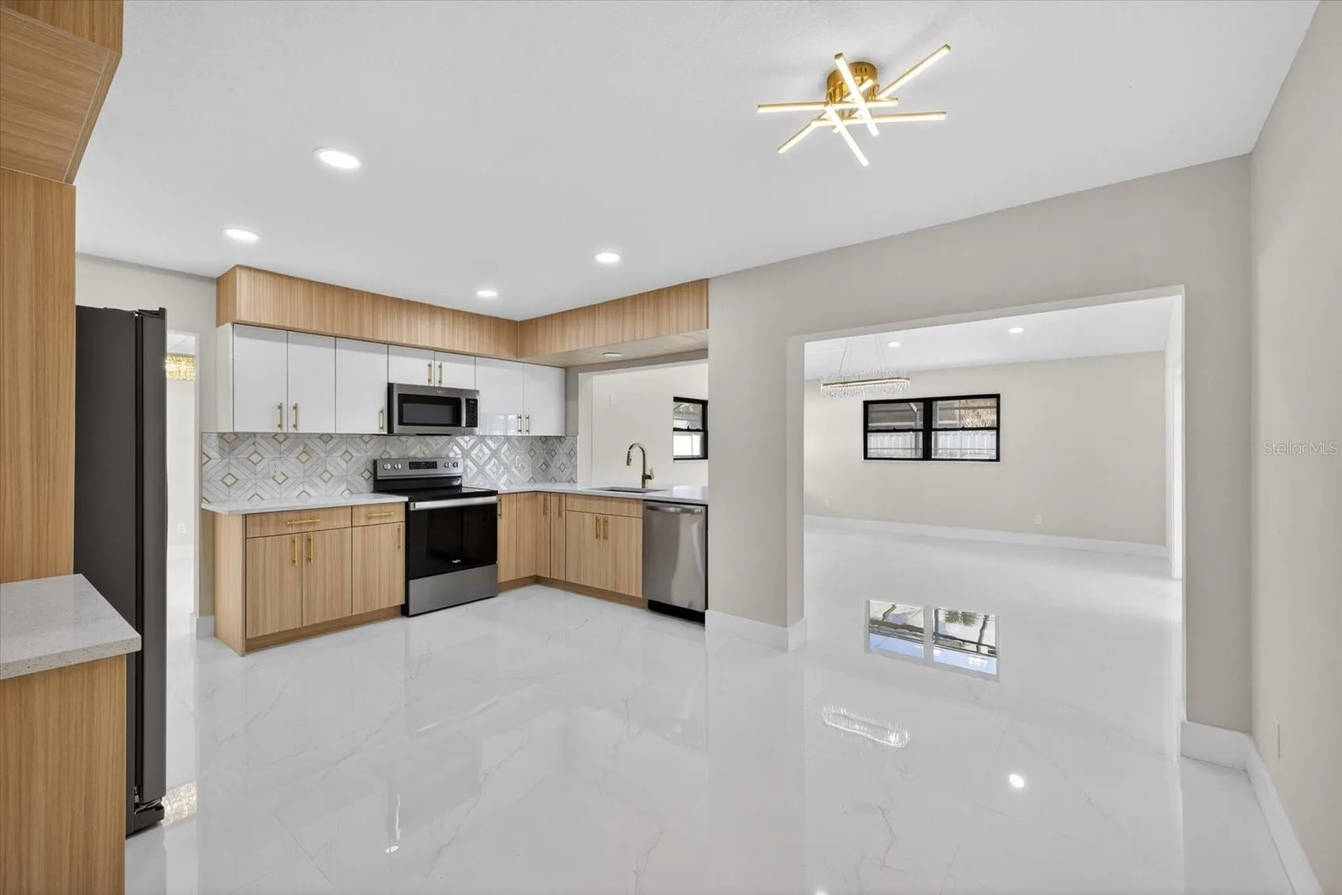 7608 Palmbrook Drive Tampa FL 33615