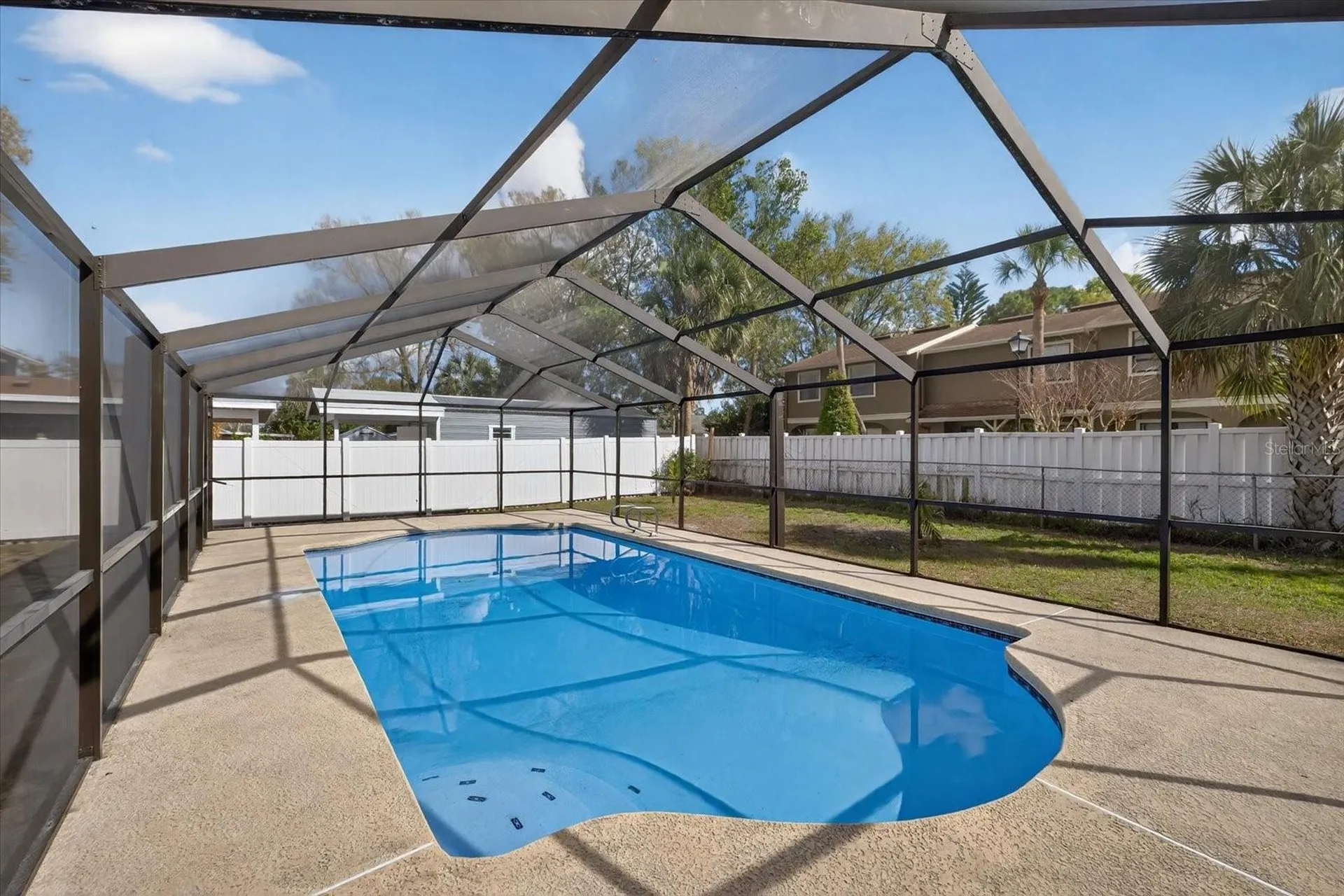 7608 Palmbrook Drive Tampa FL 33615