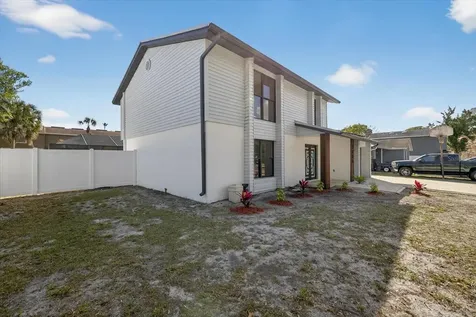 7608 Palmbrook Drive Tampa FL 33615