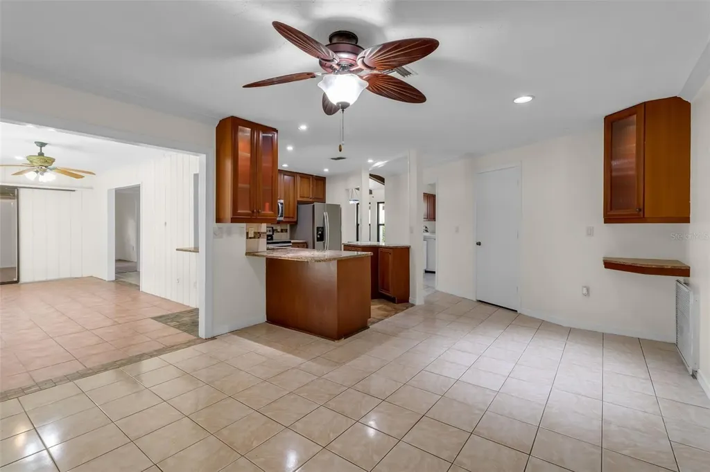 4867 Huntleigh Drive Sarasota FL 34233
