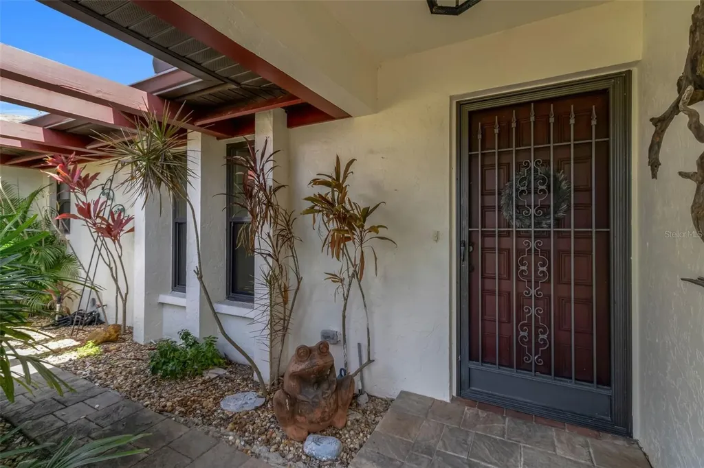 4867 Huntleigh Drive Sarasota FL 34233