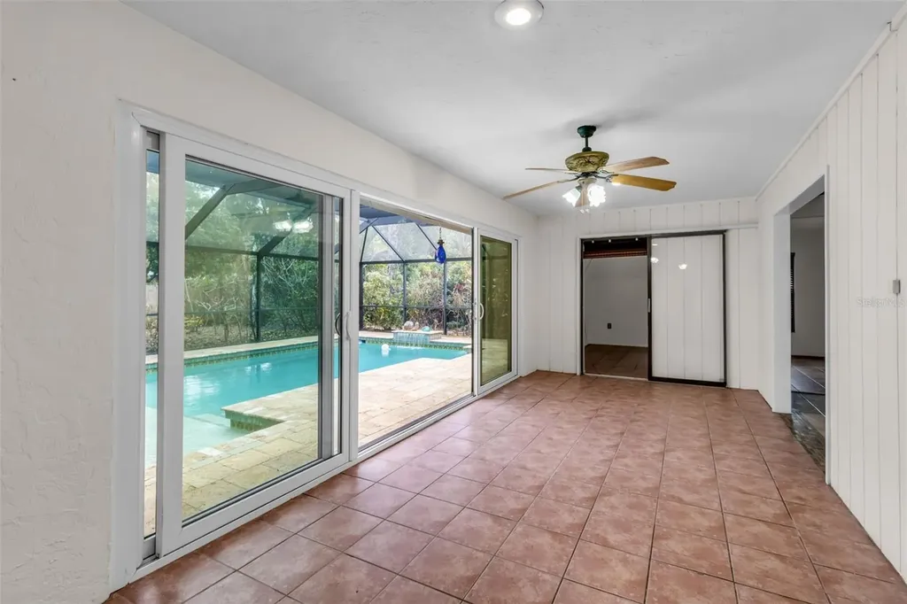 4867 Huntleigh Drive Sarasota FL 34233
