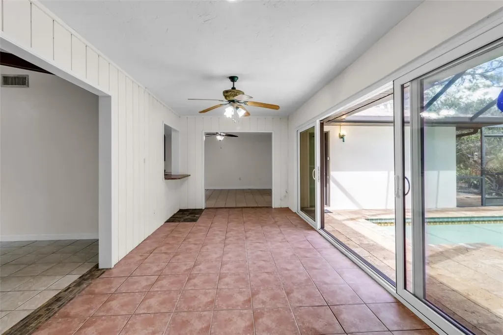 4867 Huntleigh Drive Sarasota FL 34233