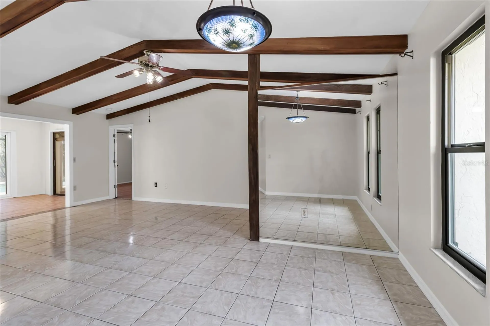 4867 Huntleigh Drive Sarasota FL 34233